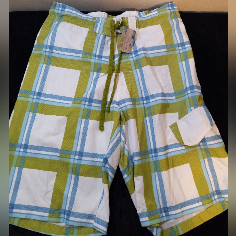 Mens Red Camel Swim Trunks Plaid Green Blue White Size M NWT board shorts